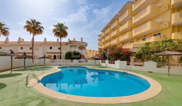 Resale - Apartment / flat - Orihuela Costa - Campoamor