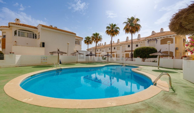Resale - Apartment / flat - Orihuela Costa - Campoamor