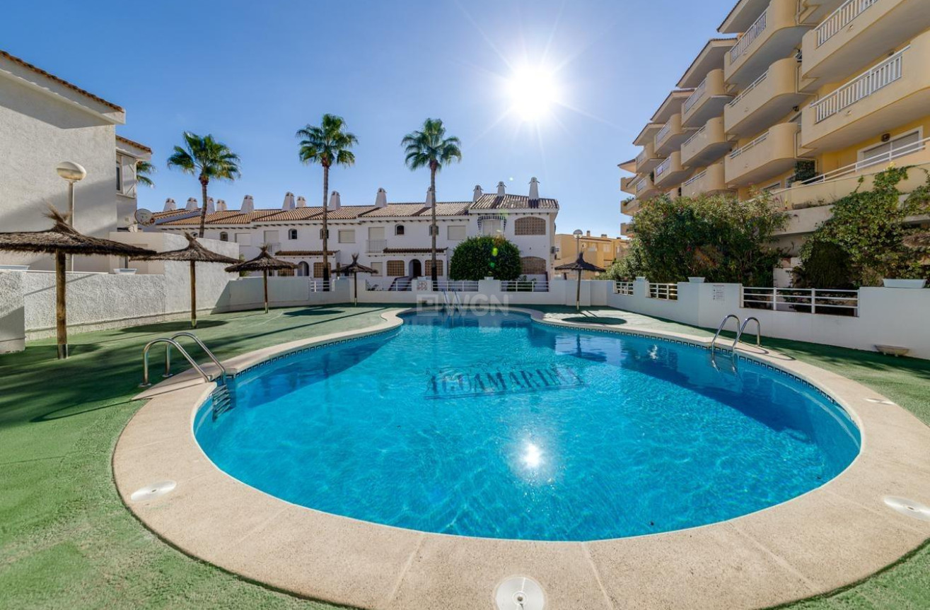 Resale - Apartment / flat - Orihuela Costa - Campoamor