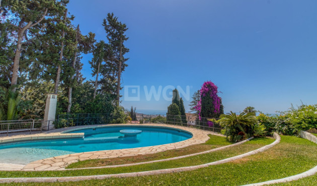 Odsprzedaż - Villa - Benalmadena - Costa del Sol