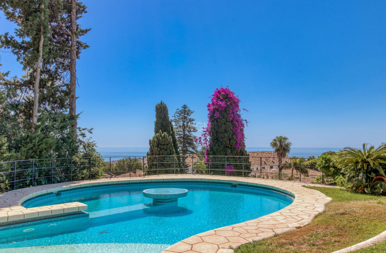 Odsprzedaż - Villa - Benalmadena - Costa del Sol