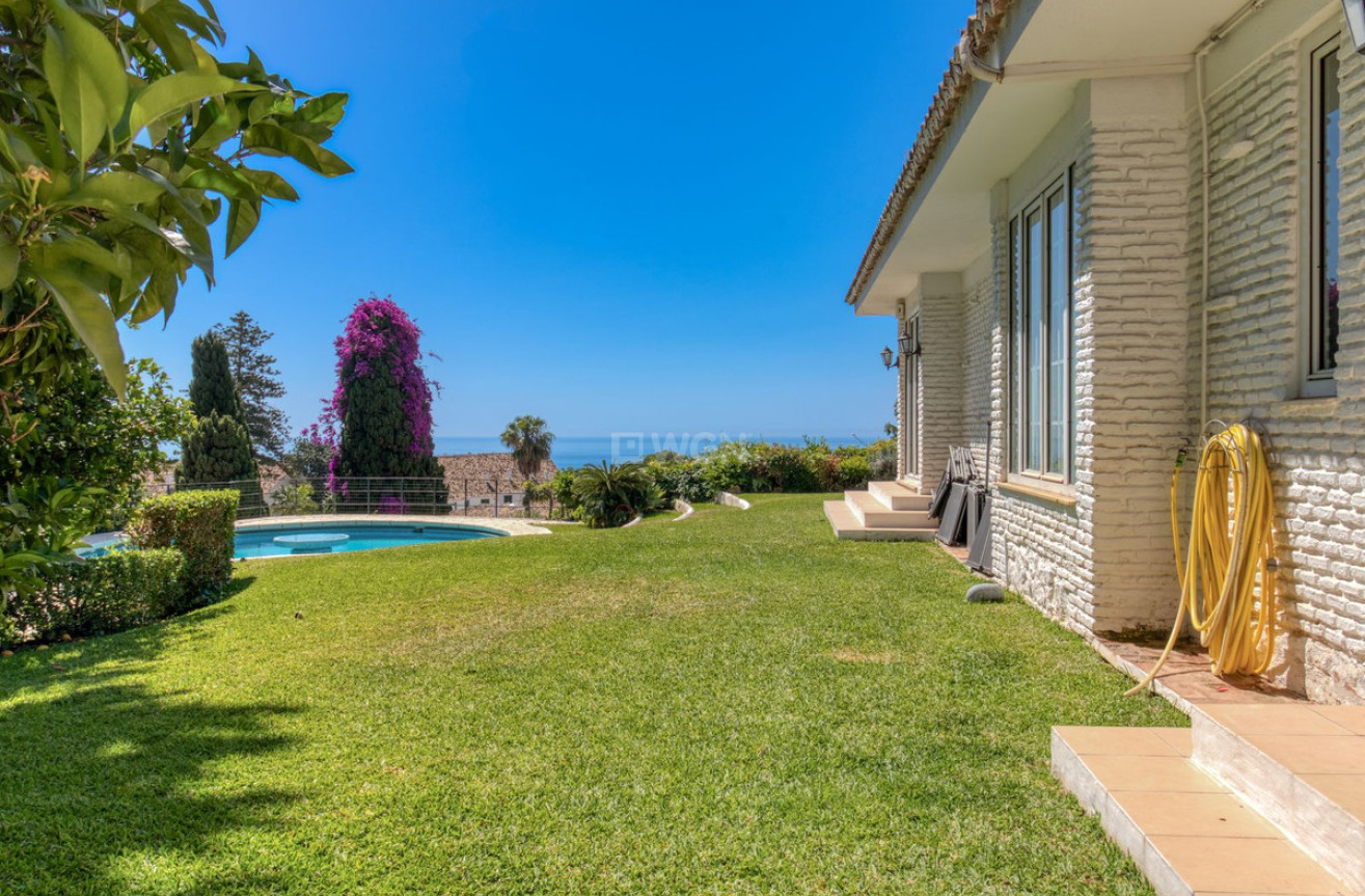 Odsprzedaż - Villa - Benalmadena - Costa del Sol