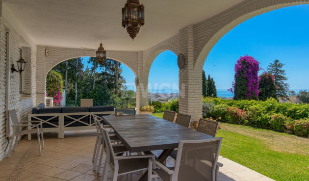 Odsprzedaż - Villa - Benalmadena - Costa del Sol