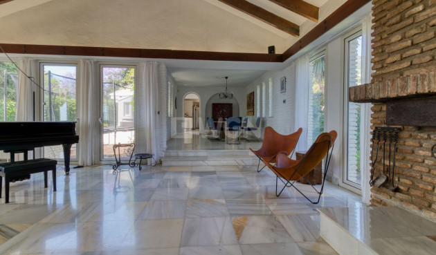 Odsprzedaż - Villa - Benalmadena - Costa del Sol