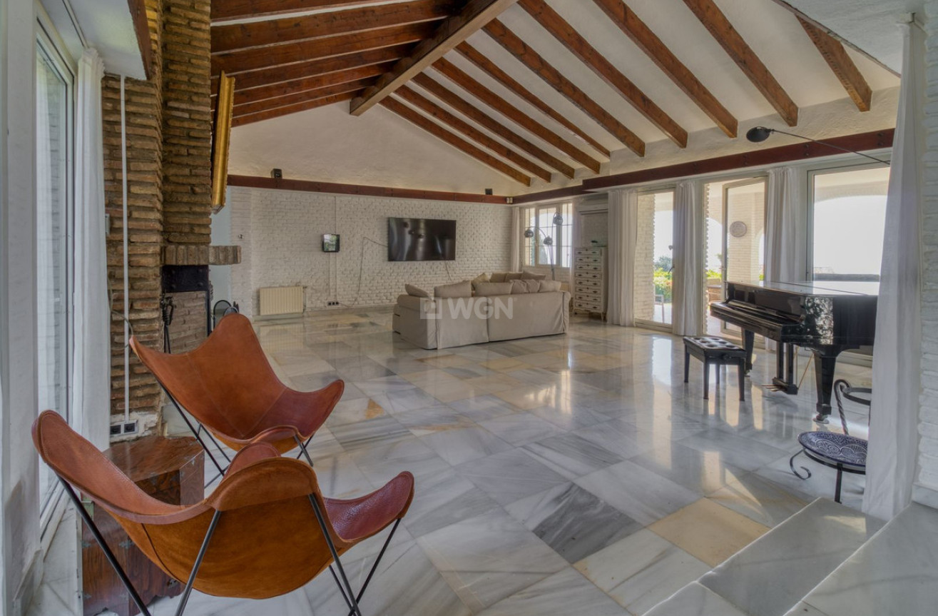 Odsprzedaż - Villa - Benalmadena - Costa del Sol