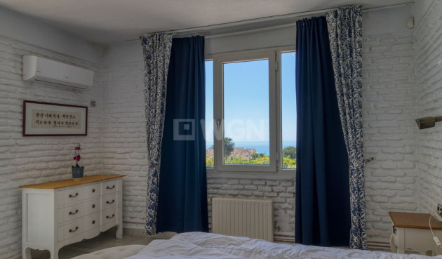 Odsprzedaż - Villa - Benalmadena - Costa del Sol