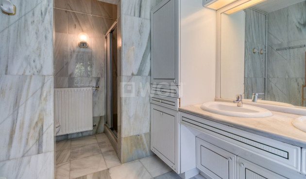 Odsprzedaż - Villa - Benalmadena - Costa del Sol