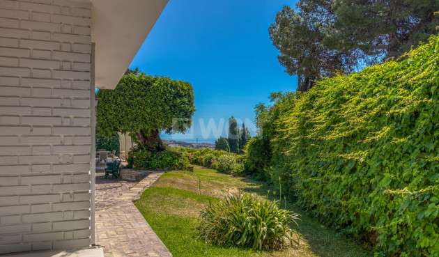 Odsprzedaż - Villa - Benalmadena - Costa del Sol
