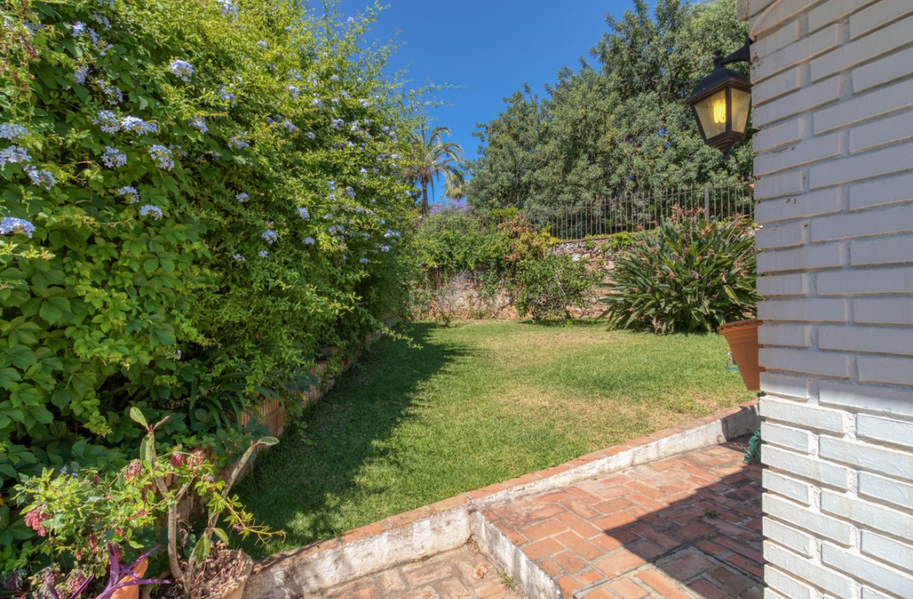 Odsprzedaż - Villa - Benalmadena - Costa del Sol