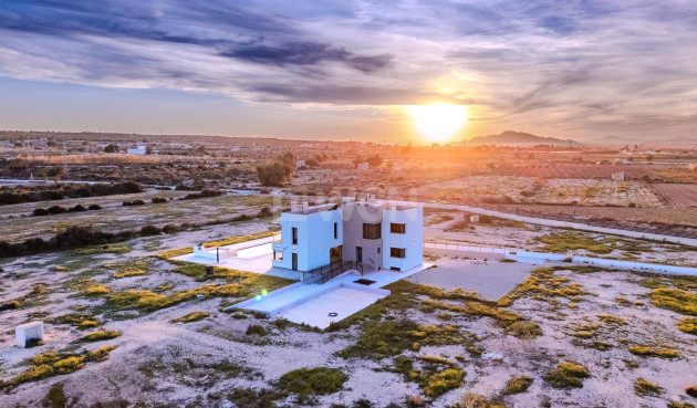 Reventa - Villa - La Marina