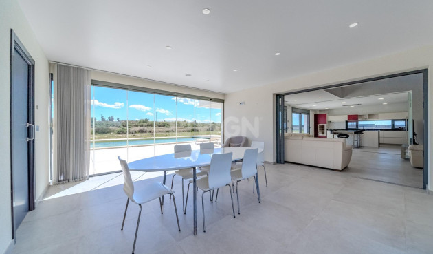 Reventa - Villa - La Marina