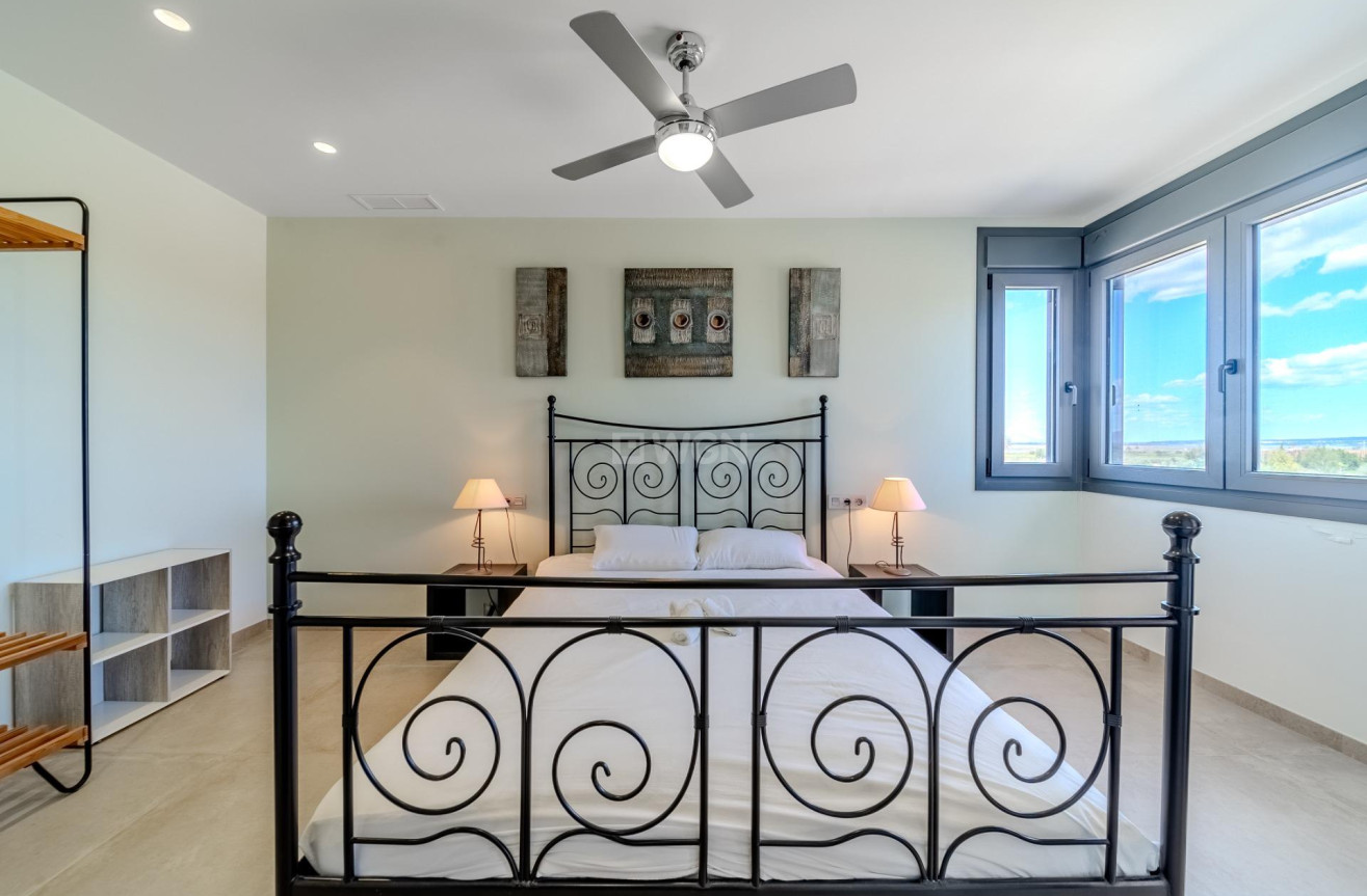 Reventa - Villa - La Marina