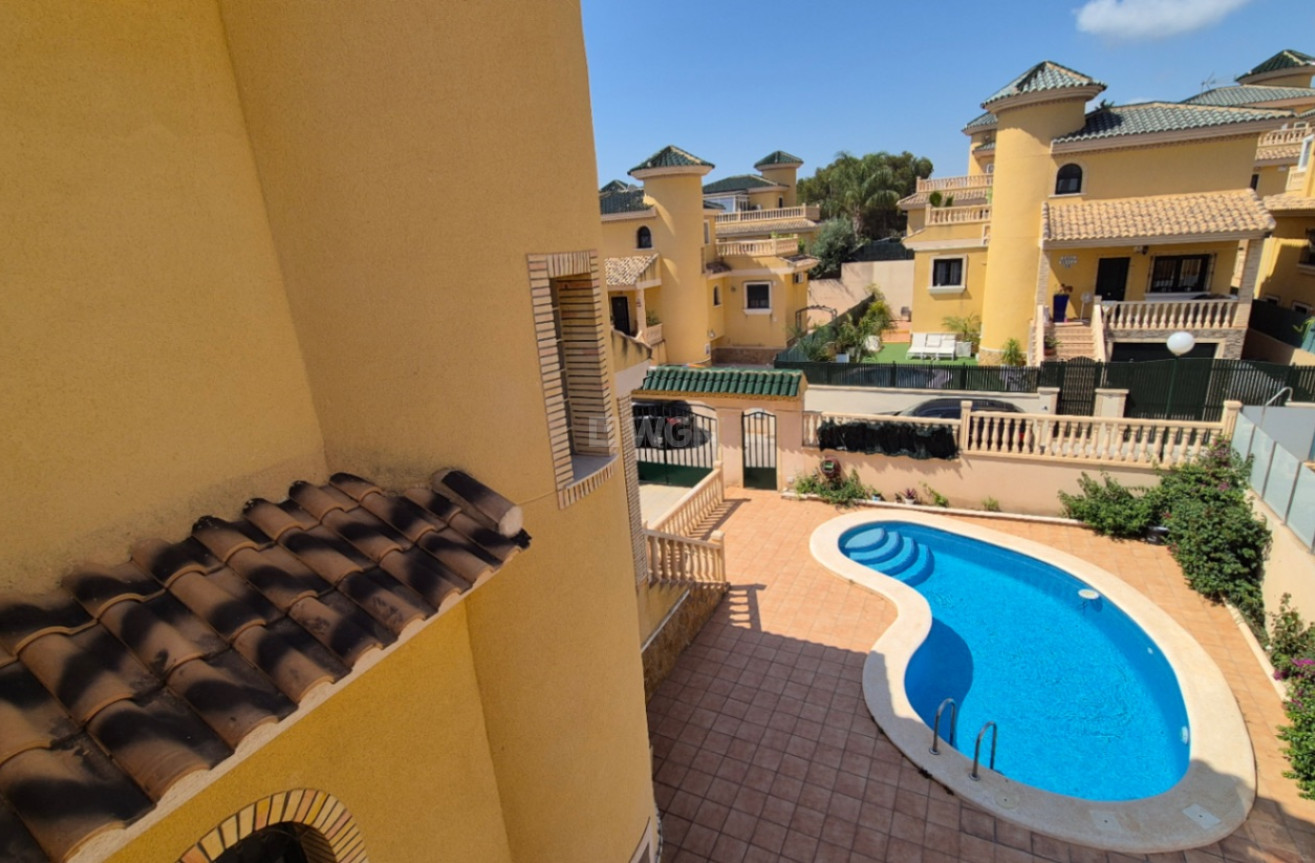 Resale - Villa - Orihuela - Inland