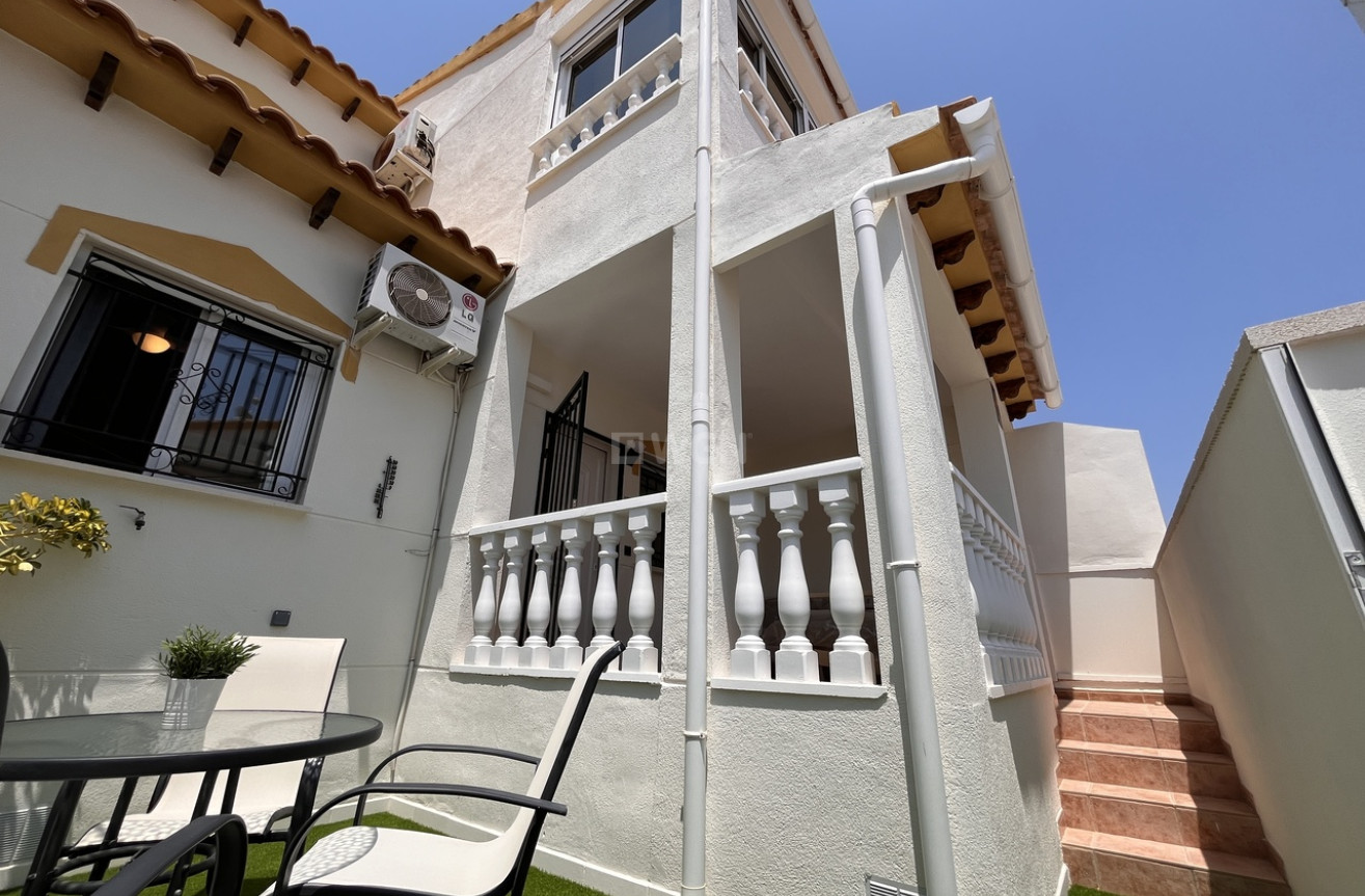 Resale - Townhouse - Playa Flamenca - Costa Blanca
