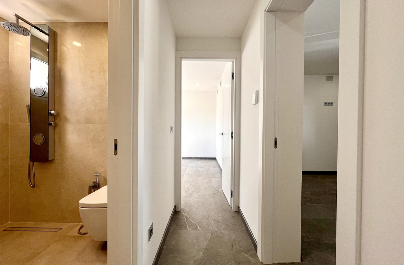 Odsprzedaż - Villa - Los Balcones - Costa Blanca