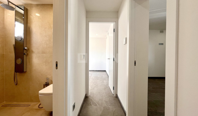 Odsprzedaż - Villa - Los Balcones - Costa Blanca