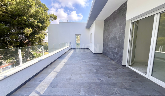 Odsprzedaż - Villa - Los Balcones - Costa Blanca