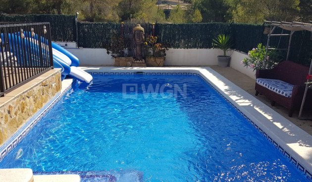 Odsprzedaż - Villa - Sierra Cortina - Inland