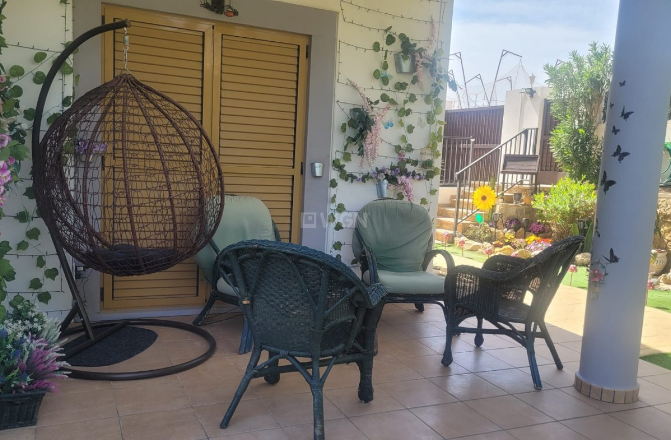 Odsprzedaż - Villa - Sierra Cortina - Inland