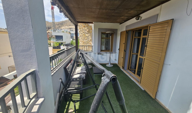 Odsprzedaż - Villa - Sierra Cortina - Inland