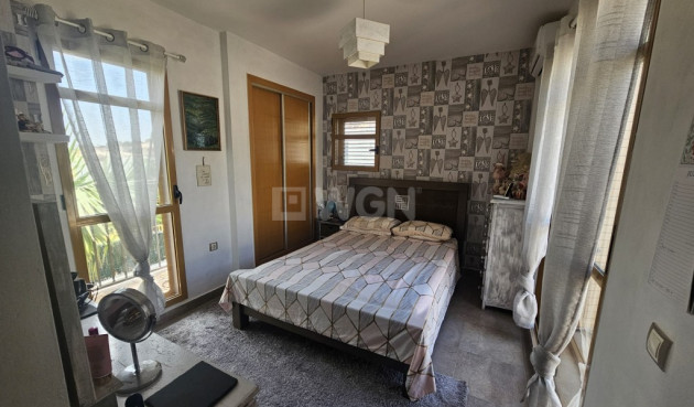 Odsprzedaż - Villa - Sierra Cortina - Inland