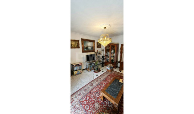 Odsprzedaż - Villa - Benidorm - Costa Blanca