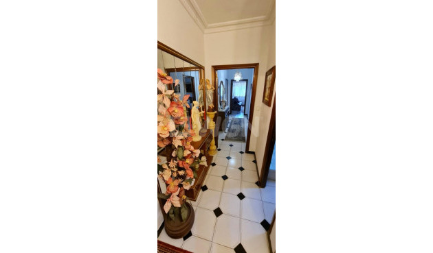 Odsprzedaż - Villa - Benidorm - Costa Blanca