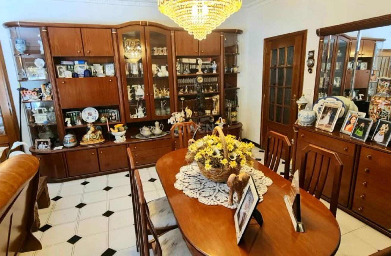 Odsprzedaż - Villa - Benidorm - Costa Blanca