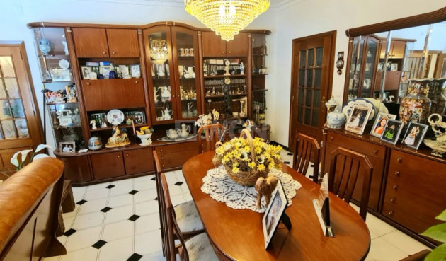 Odsprzedaż - Villa - Benidorm - Costa Blanca