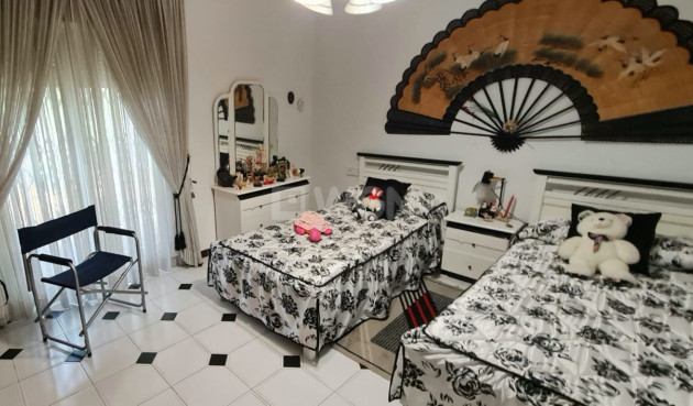 Odsprzedaż - Villa - Benidorm - Costa Blanca