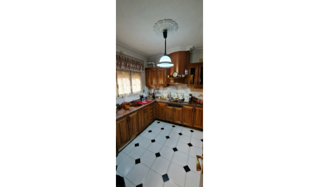 Odsprzedaż - Villa - Benidorm - Costa Blanca