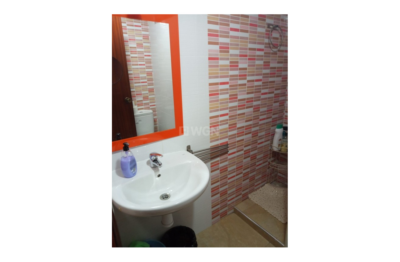 Odsprzedaż - Villa - Benidorm - Costa Blanca