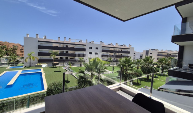 Resale - Apartment / flat - Las Filipinas - Inland