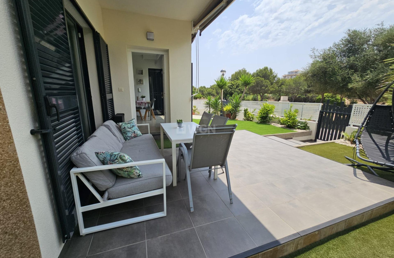 Odsprzedaż - Villa - Orihuela Costa - La Regia