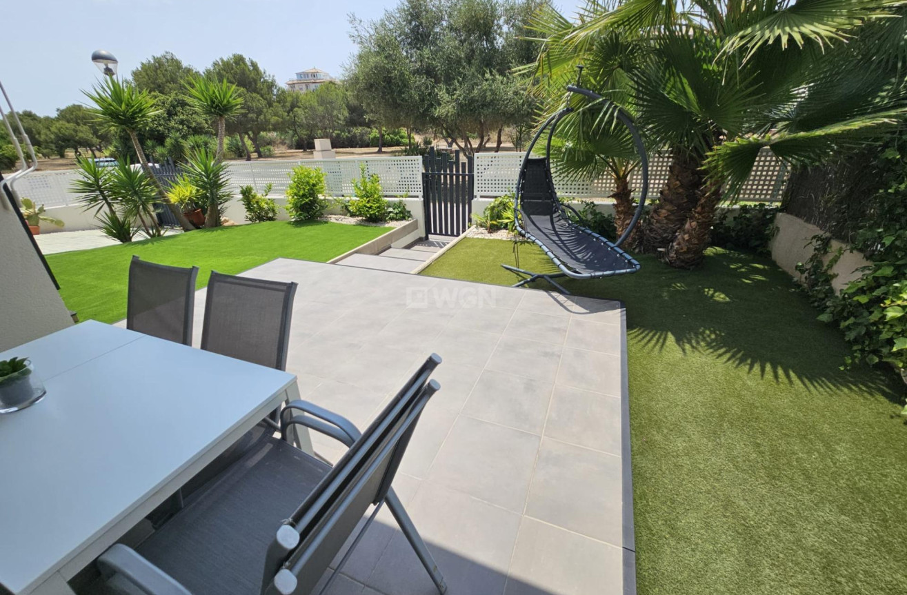 Odsprzedaż - Villa - Orihuela Costa - La Regia