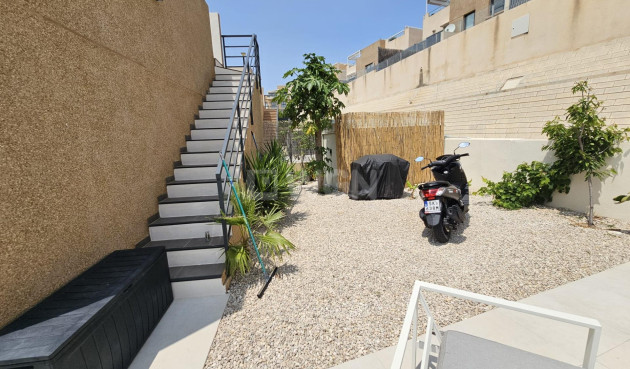 Odsprzedaż - Villa - Orihuela Costa - La Regia