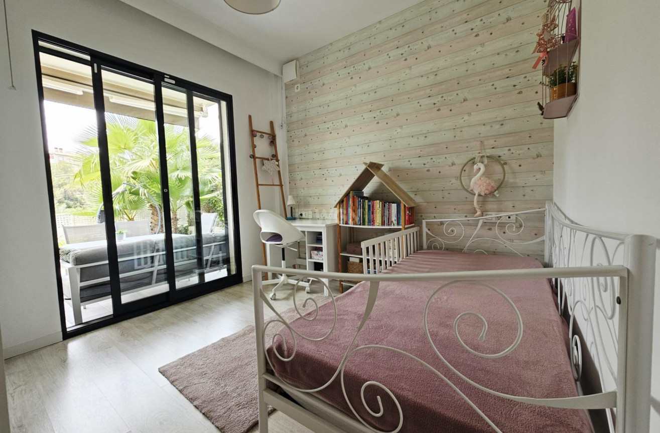 Odsprzedaż - Villa - Orihuela Costa - La Regia