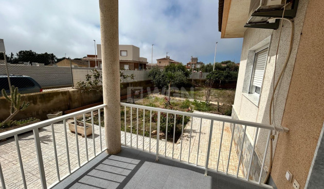 Reventa - Villa - Los Alcázares - Las Lomas Del Rame-bahía Bella