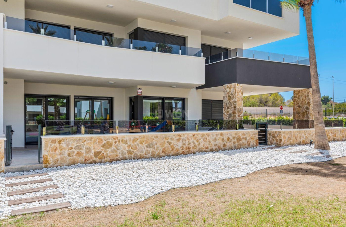 Wiederverkauf - Wohnung - Orihuela Costa - Costa Blanca