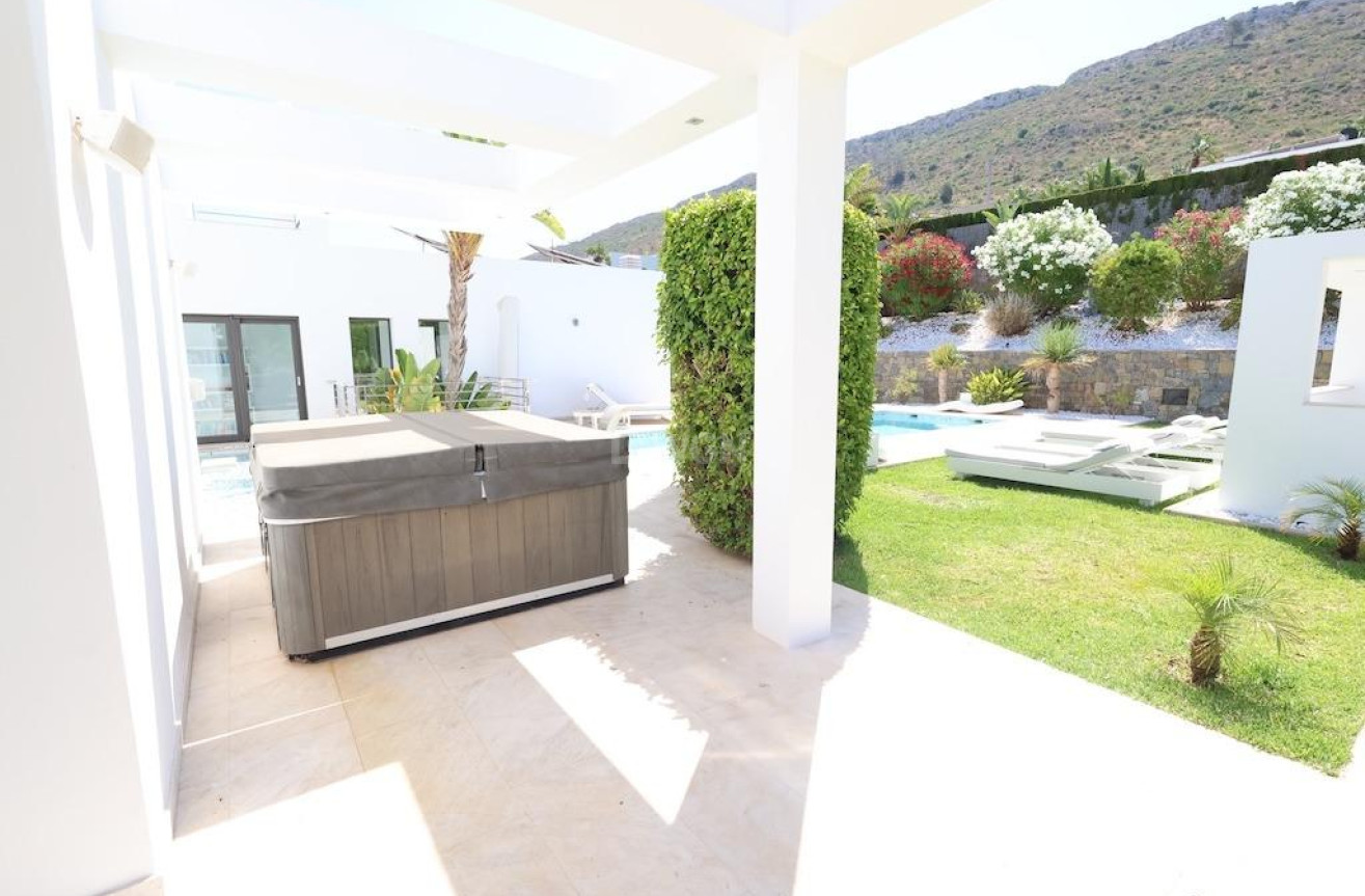 Wiederverkauf - Villa - Jávea - Costa Blanca