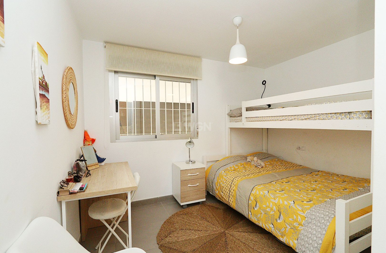 Odsprzedaż - Mieszkanie w bloku - Altea - Costa Blanca