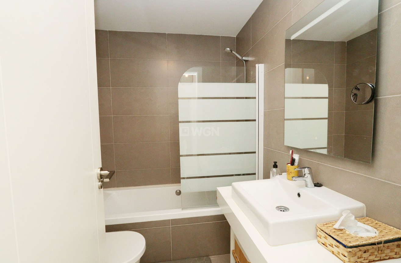 Odsprzedaż - Mieszkanie w bloku - Altea - Costa Blanca