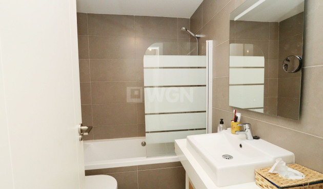 Odsprzedaż - Mieszkanie w bloku - Altea - Costa Blanca