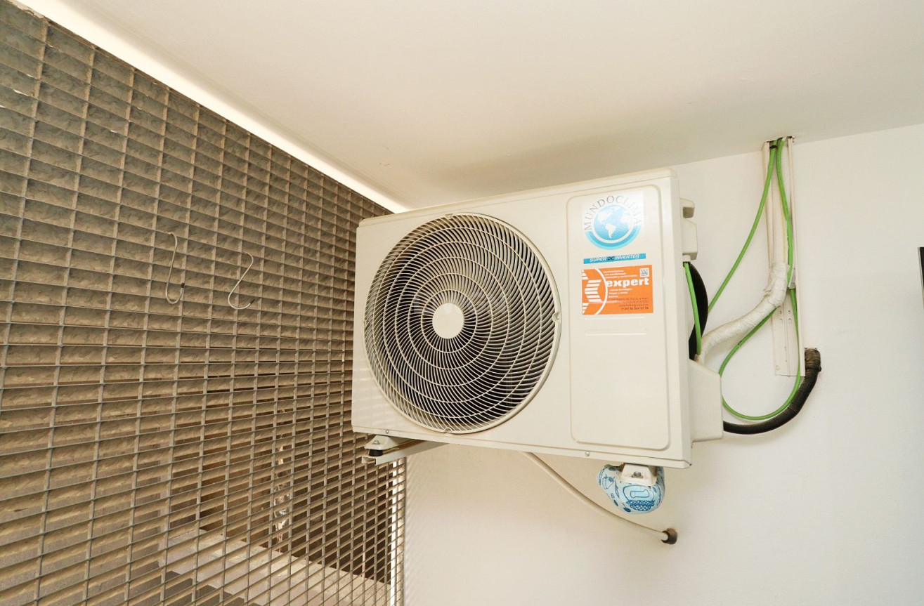 Odsprzedaż - Mieszkanie w bloku - Altea - Costa Blanca