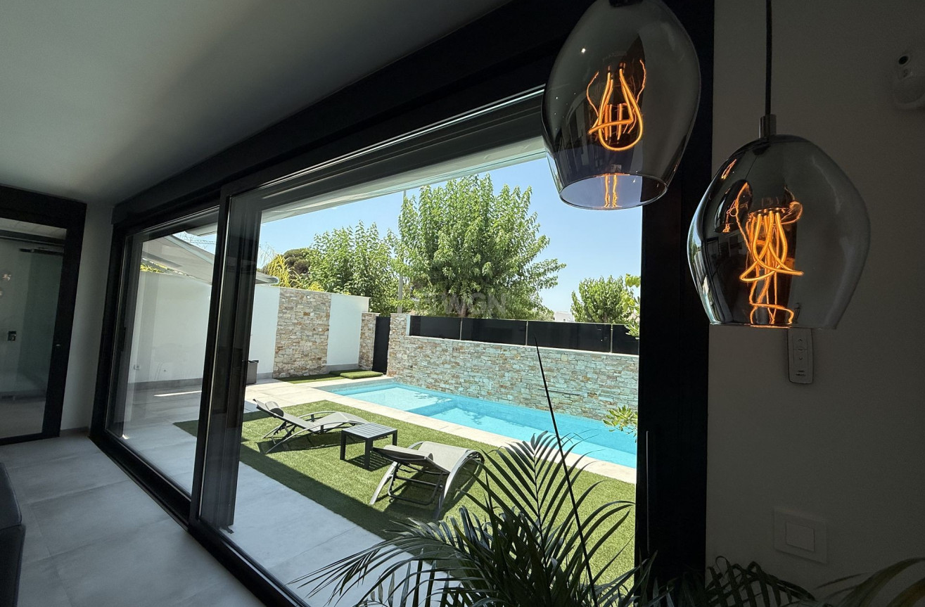 Odsprzedaż - Villa - San Javier - Costa Calida