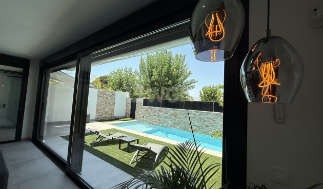 Odsprzedaż - Villa - San Javier - Costa Calida