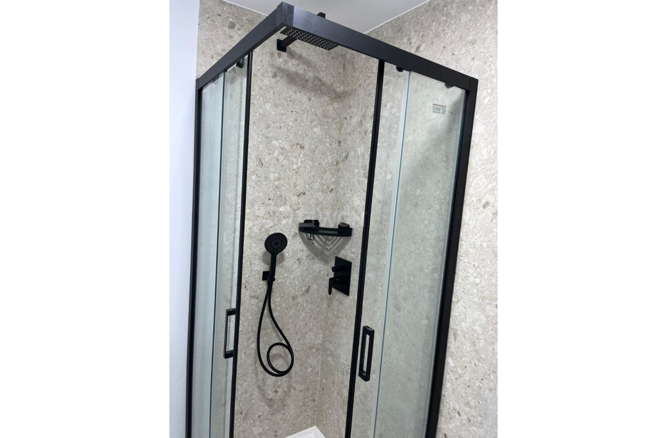 Odsprzedaż - Mieszkanie w bloku - San Miguel de Salinas - Inland