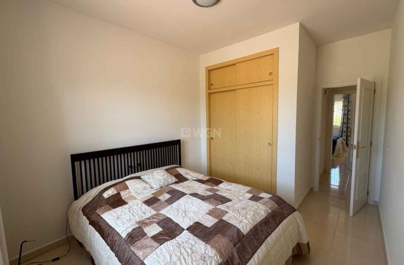 Odsprzedaż - Villa - Hondón de las Nieves - Inland