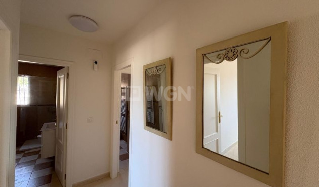 Odsprzedaż - Villa - Hondón de las Nieves - Inland