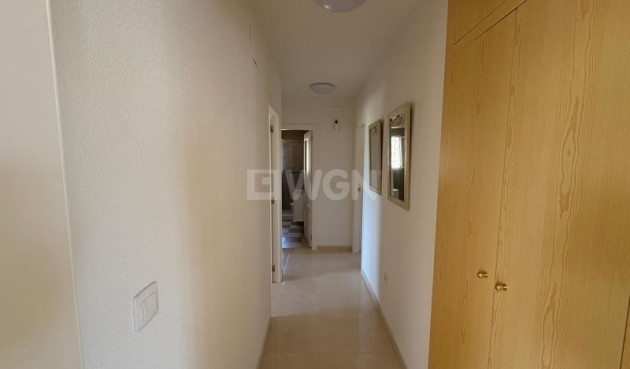 Odsprzedaż - Villa - Hondón de las Nieves - Inland